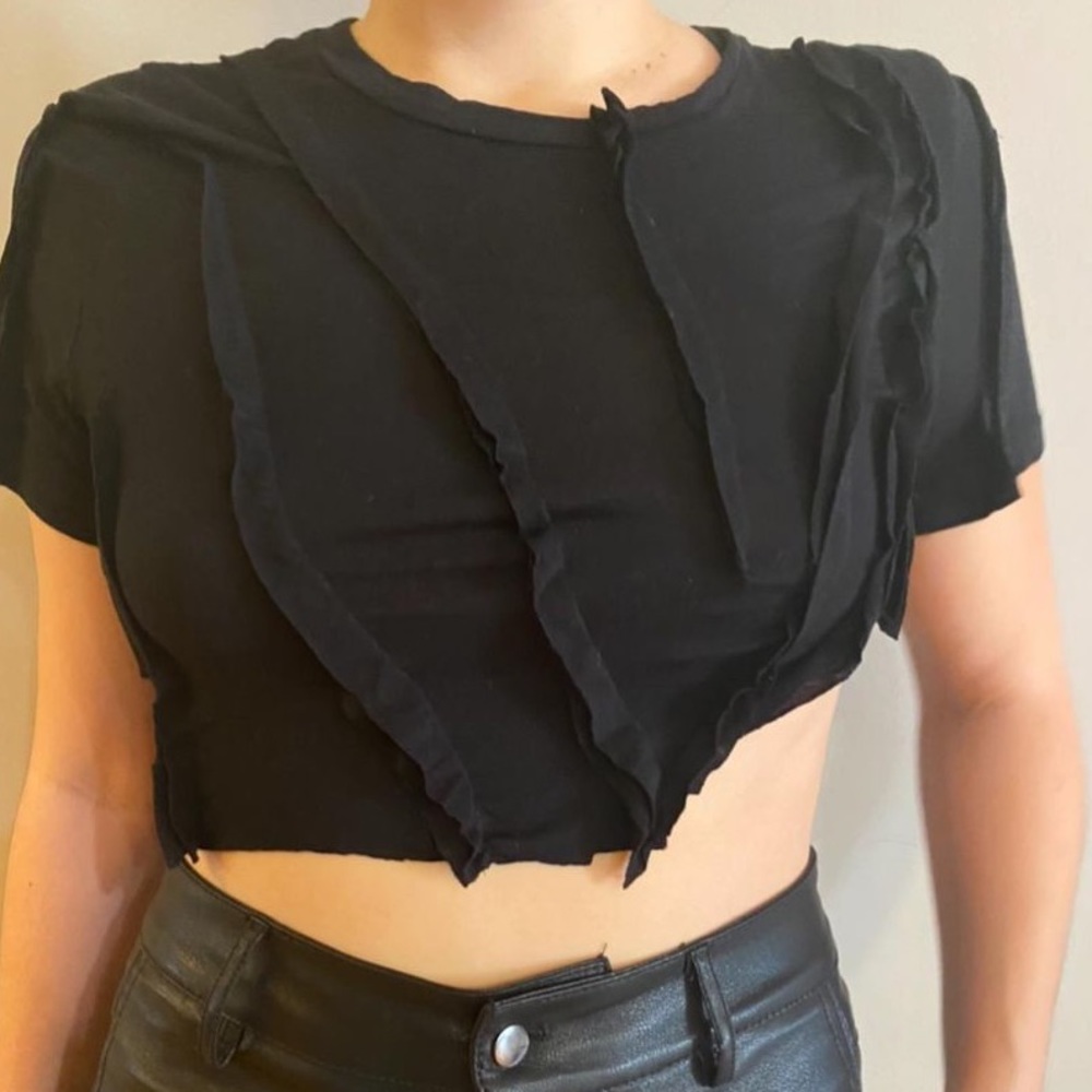 Upcycled crop top - Picture 1 of 3